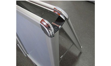 A board snap frame stand 