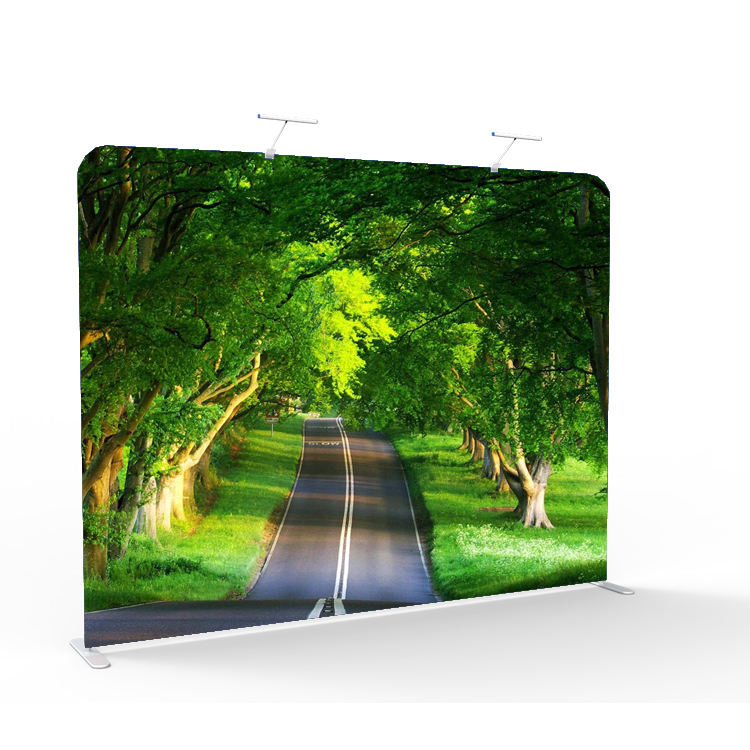 Portable and custom collapsible photography backdrop with aluminum frame